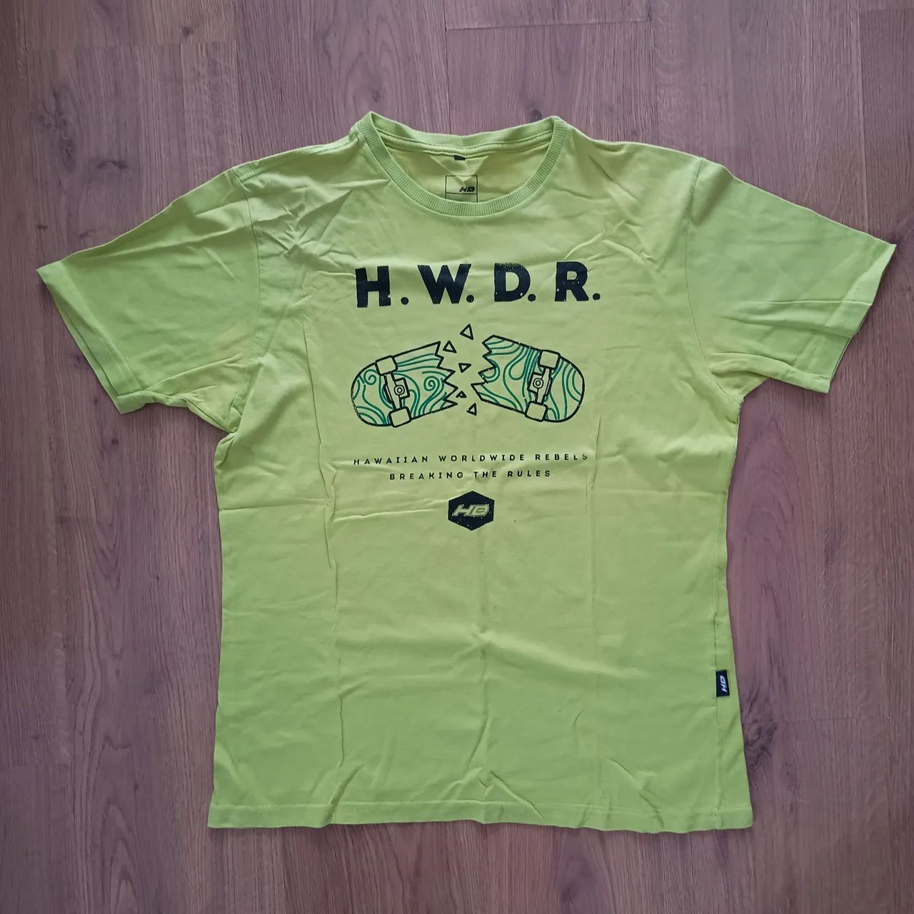 Camiseta masculina HD verde Tamanho P