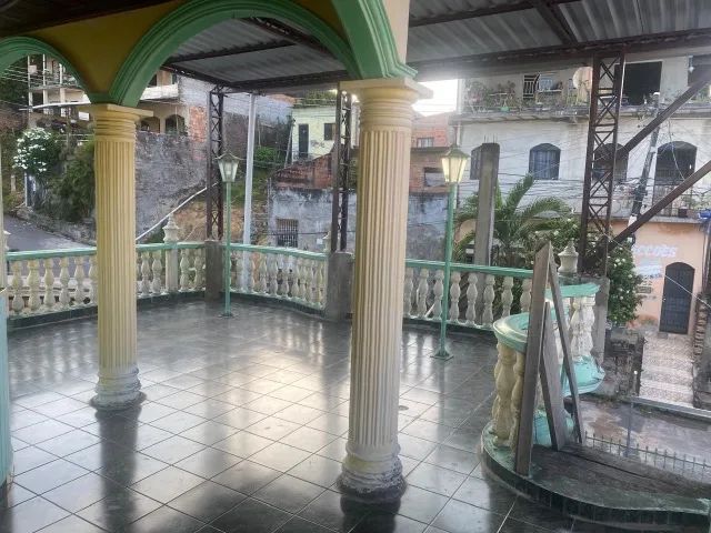 Lindo Apartamento com Varanda.