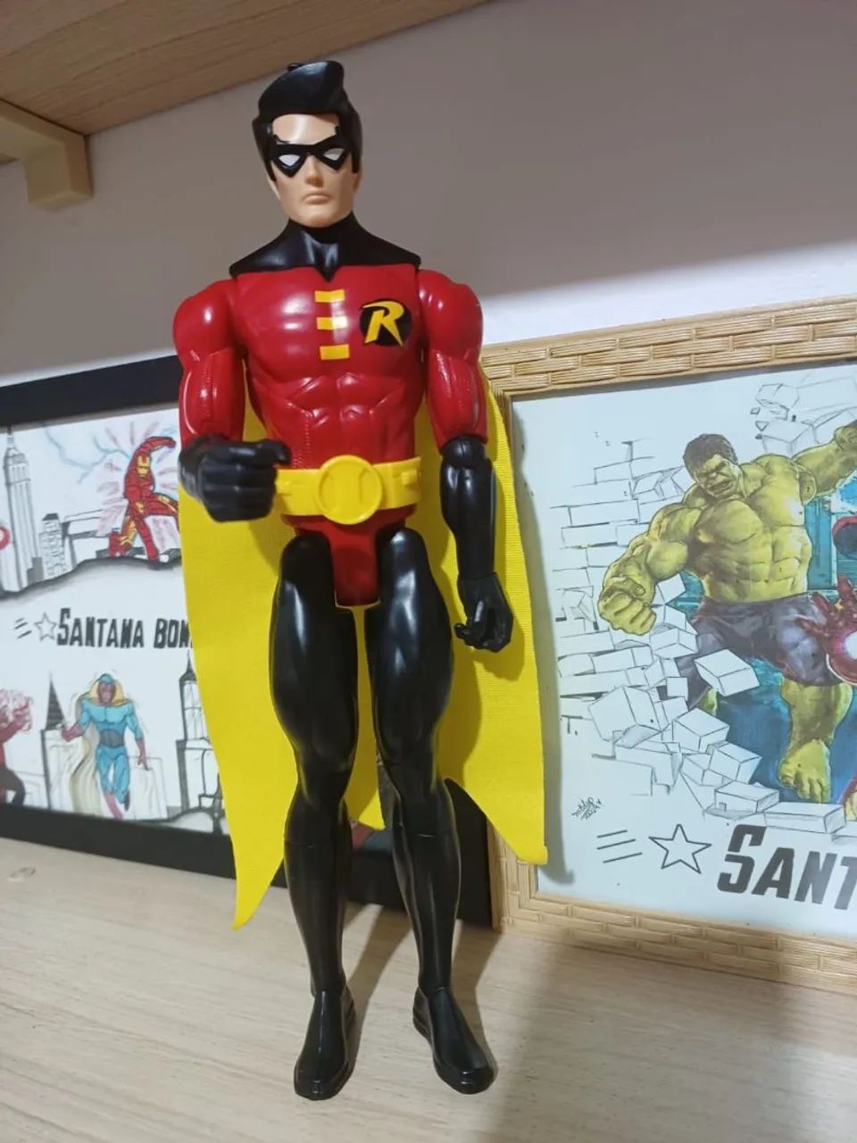 Robin 30 cm original marca Hasbro  - Foto 3