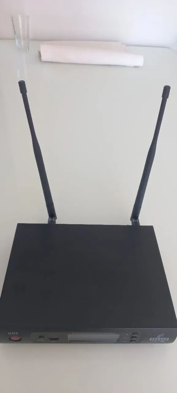 Microfone Sem Fio UHF Arcano AM-10B com Headset - Excelente Estado - Foto 2