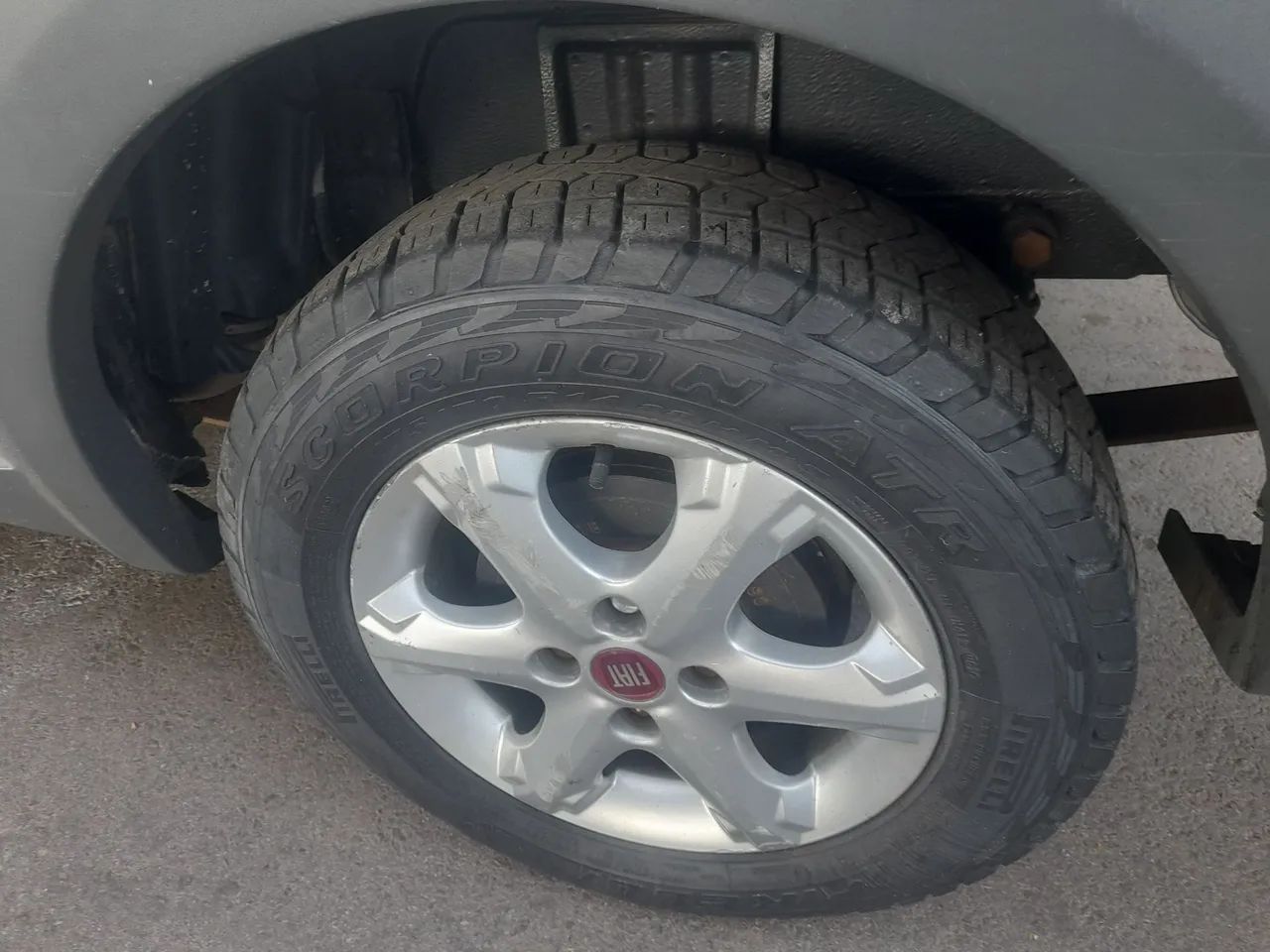 Fiat Strada Working Hard 1.4 Fire Flex 8V CD 2017 - Foto 4
