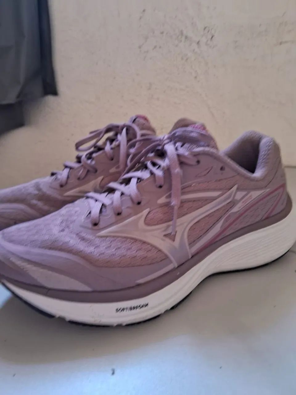 Tênis Mizuno feminino original 