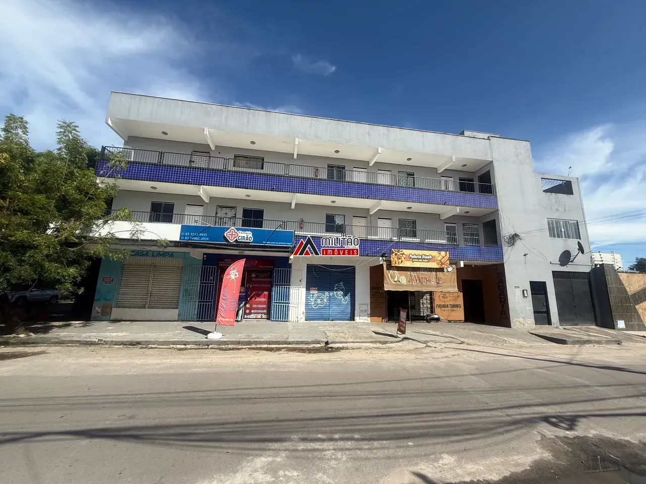 Prédio para venda com 10 apartamentos e 4 lojas na Maraponga - Foto 3