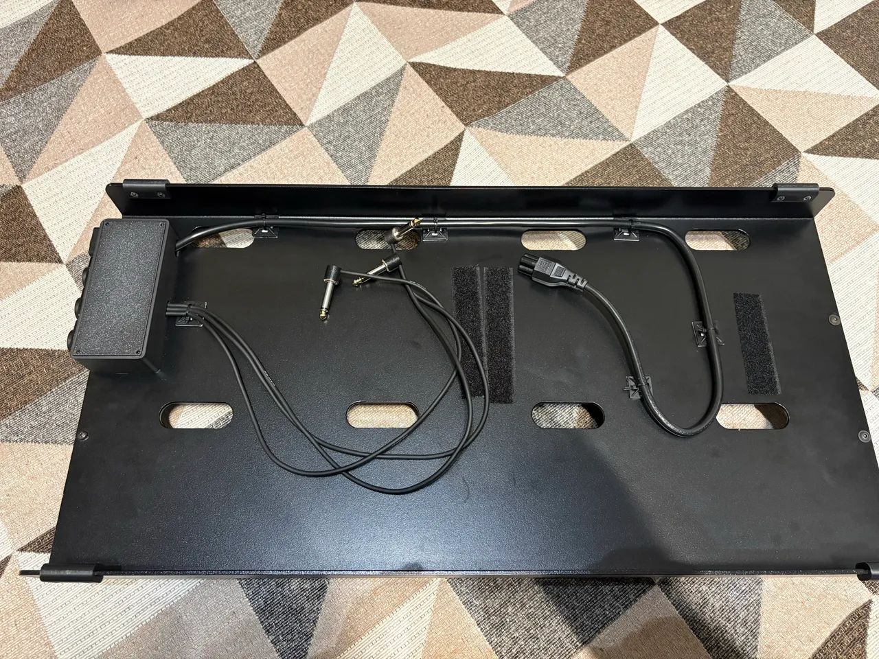 Pedalboard Flyrig custom 60x30 - Foto 4
