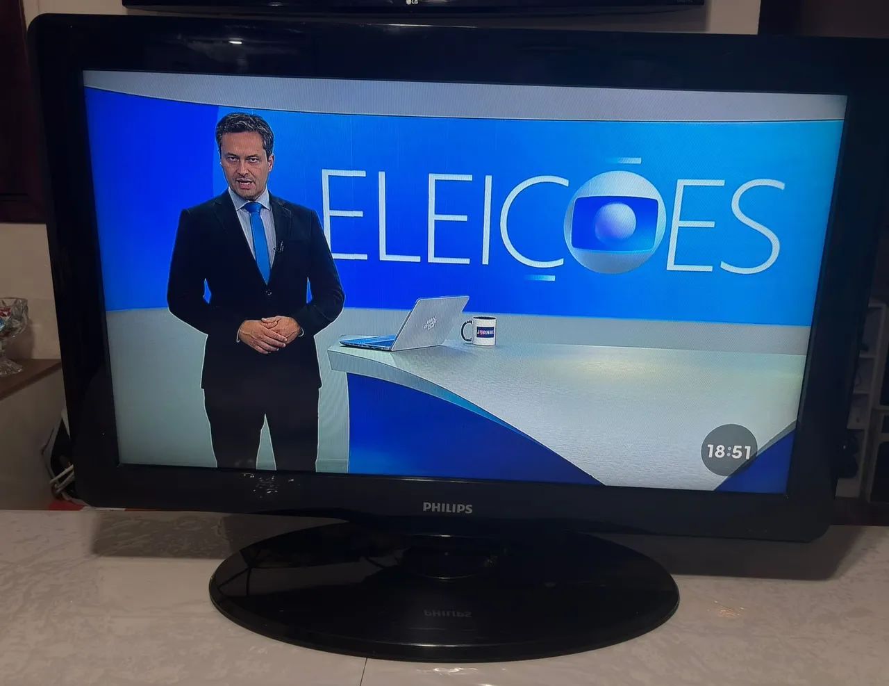 Tv Philips 32 Polegadas Lcd - Foto 4
