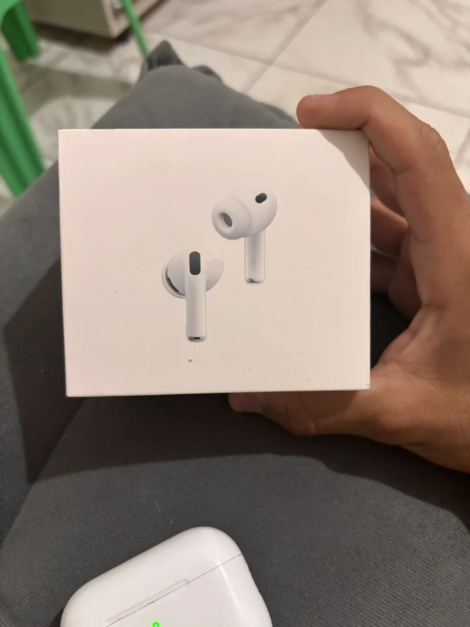 AirPods Pro 3 under warranty