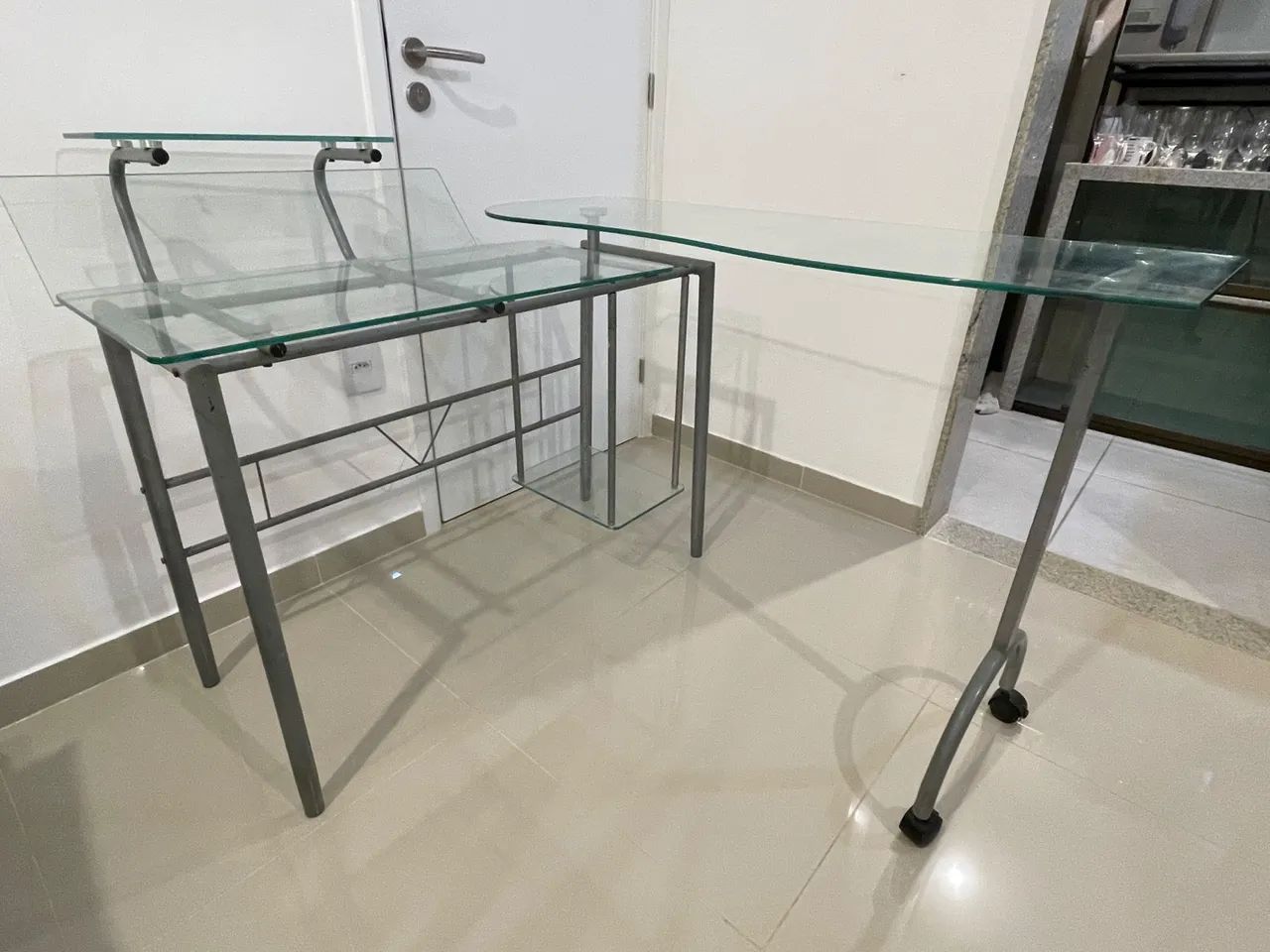 Escrivaninha  - Foto 3