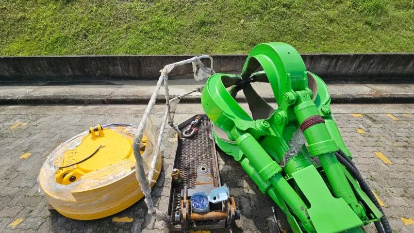 SENNEBOGEN 825M ELETRIC D 28T - Foto 4