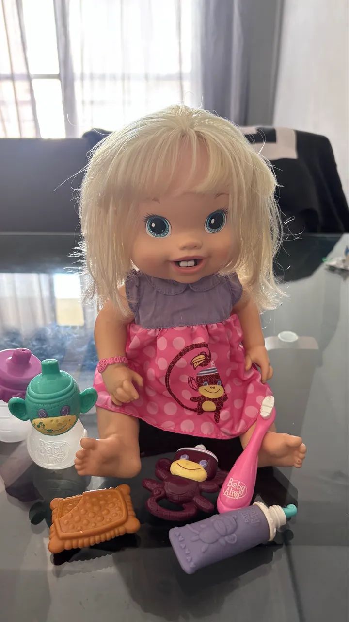Boneca Baby Alive meus primeiros dentinhos completa