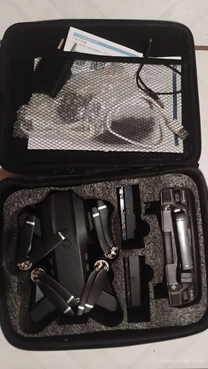 Drone L900 pro c/ 3 baterias  R$1000