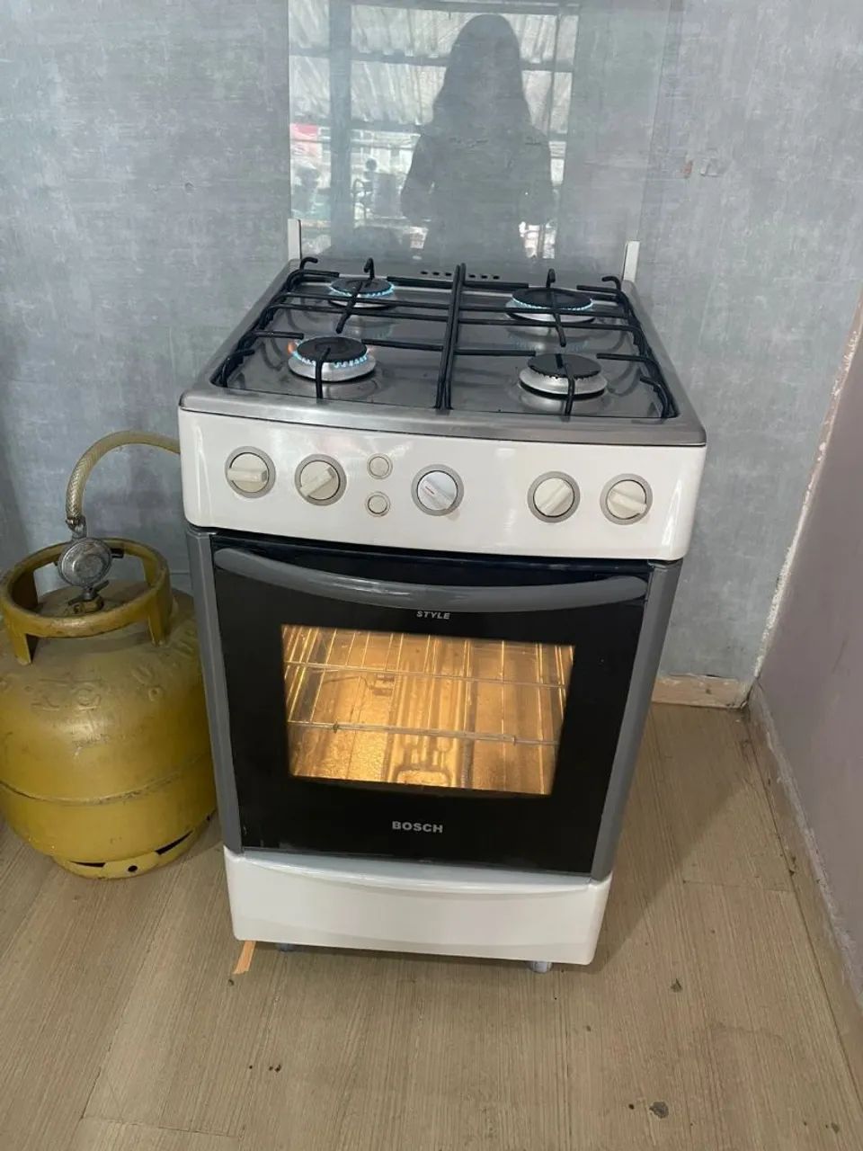 Fogão Bosh 4 bocas automático 