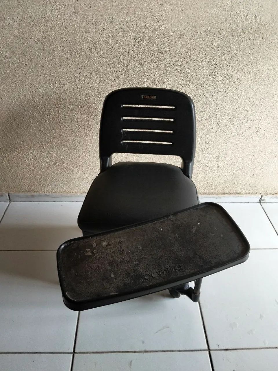 Vende- se cadeira manicure 