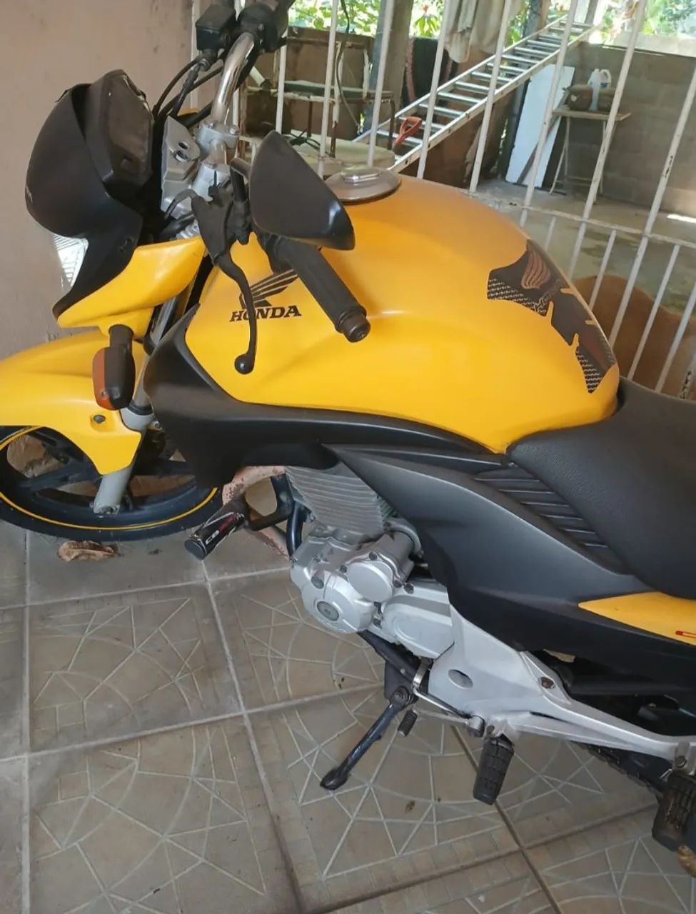 CB300 2011/12 - Foto 3