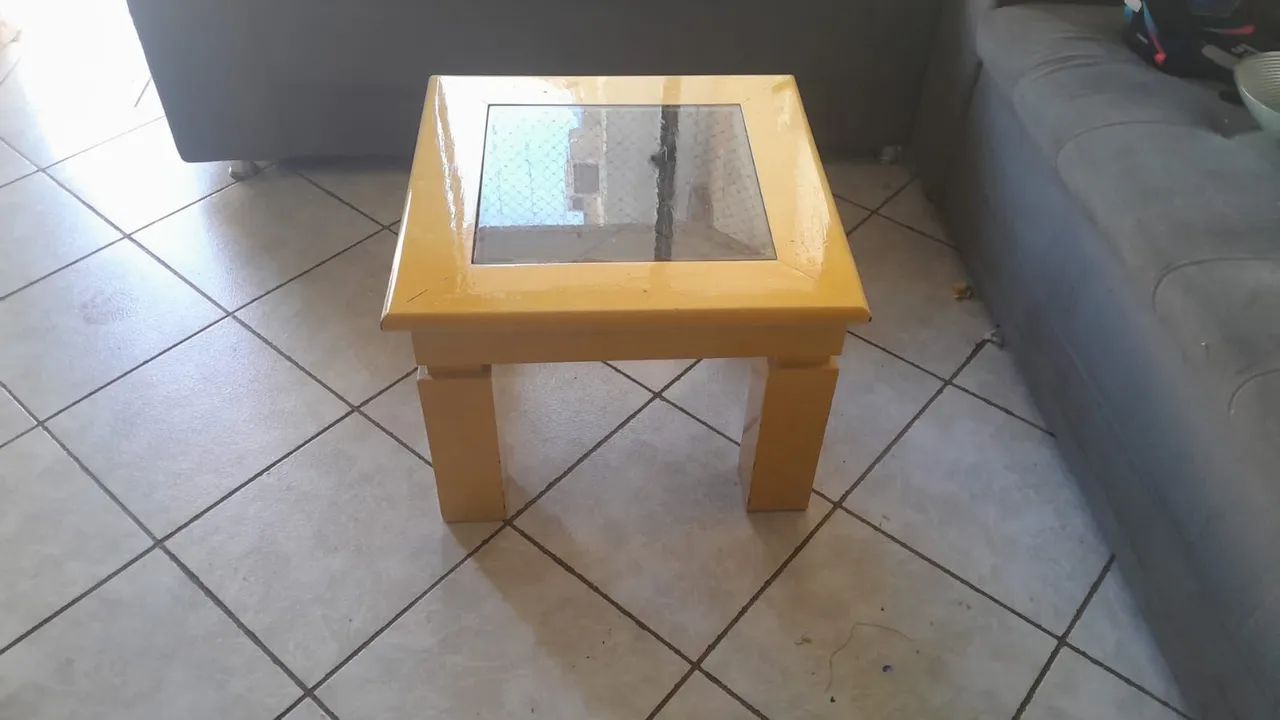 Mesa de canto de madeira maciça patinada - Foto 2