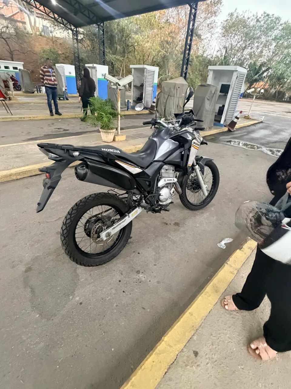 Honda Xre 300 2023  - Foto 3