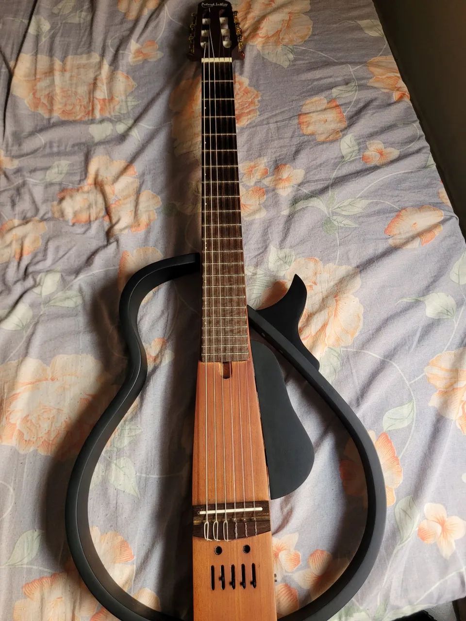 Violão modelo silent Patrick luthier  - Foto 3