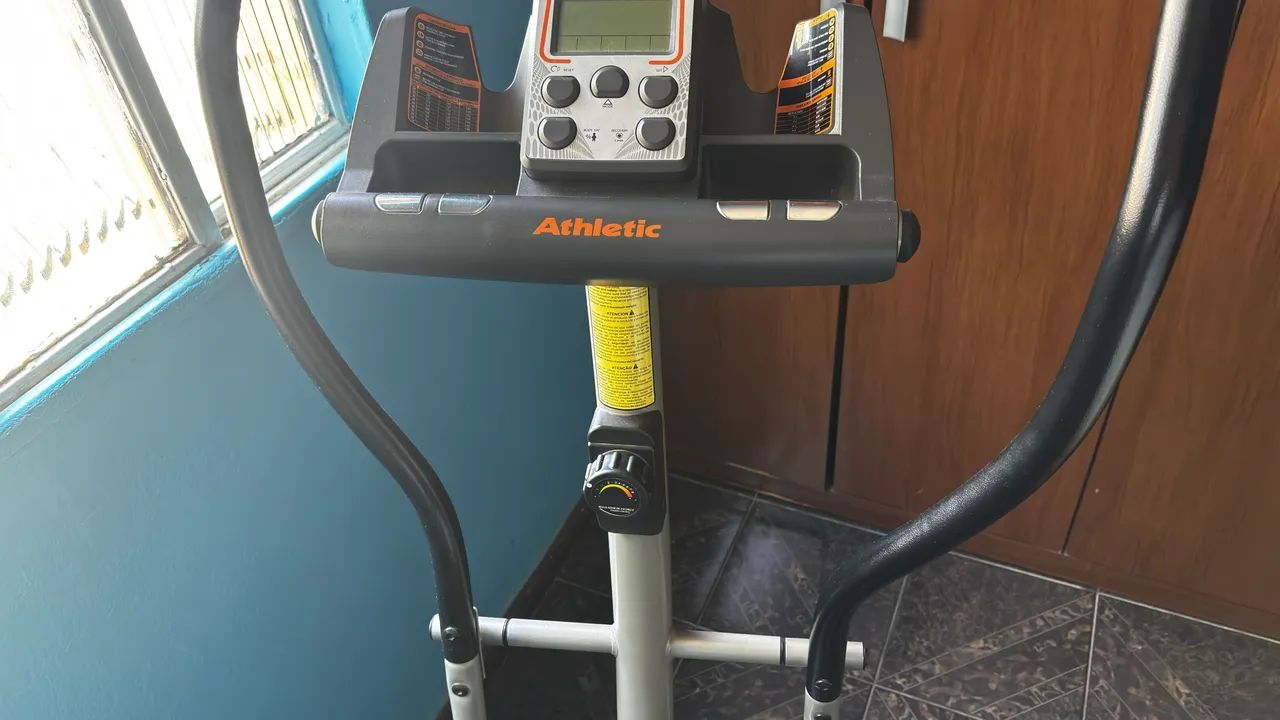 Elíptico Athletic Advanced 330E