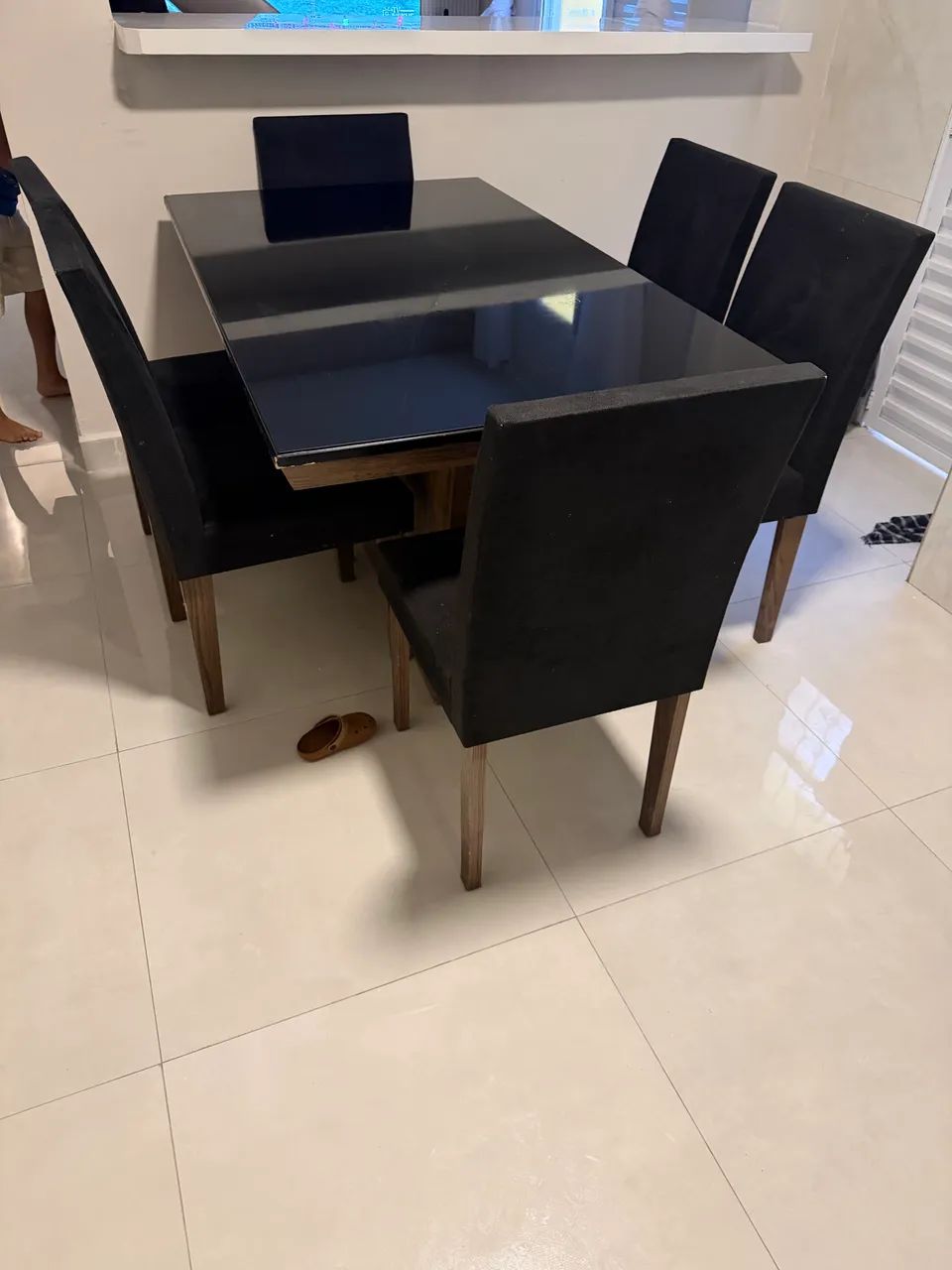 Mesa 6 cadeira de vidro preto  - Foto 5