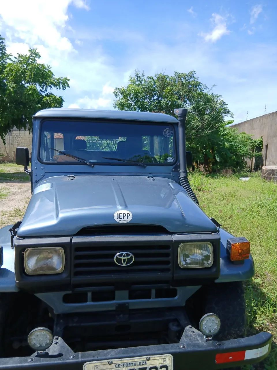 Toyota Band.Jipe Cap.de Aço Chas. Curto Diesel 2000