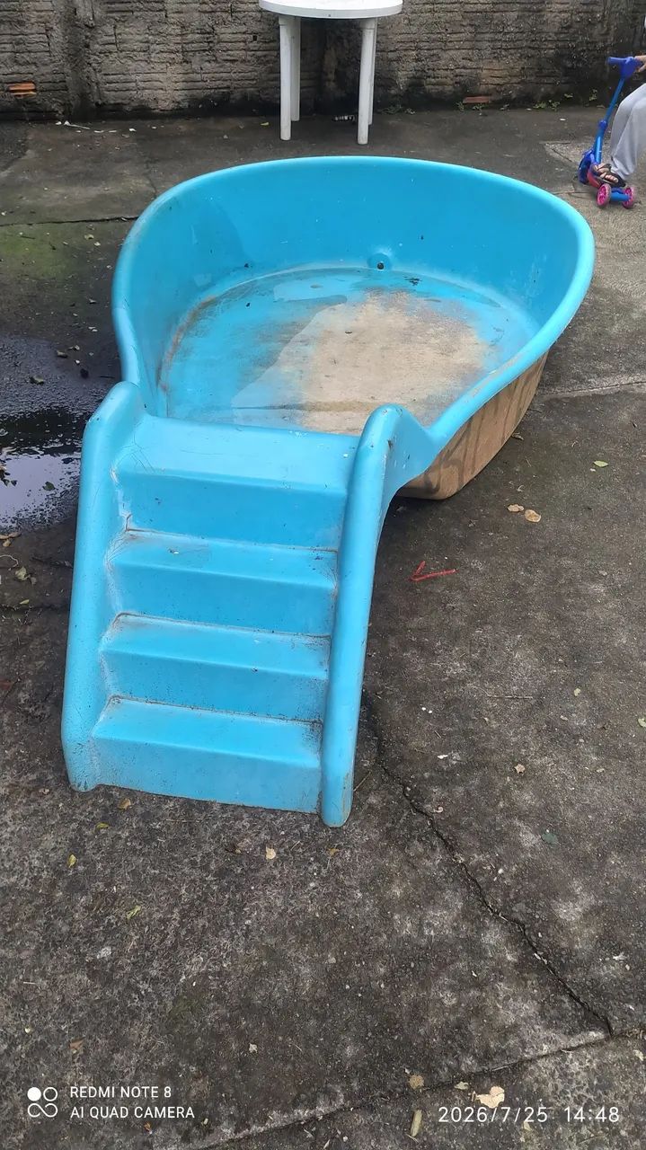 Piscina com escada  - Foto 2