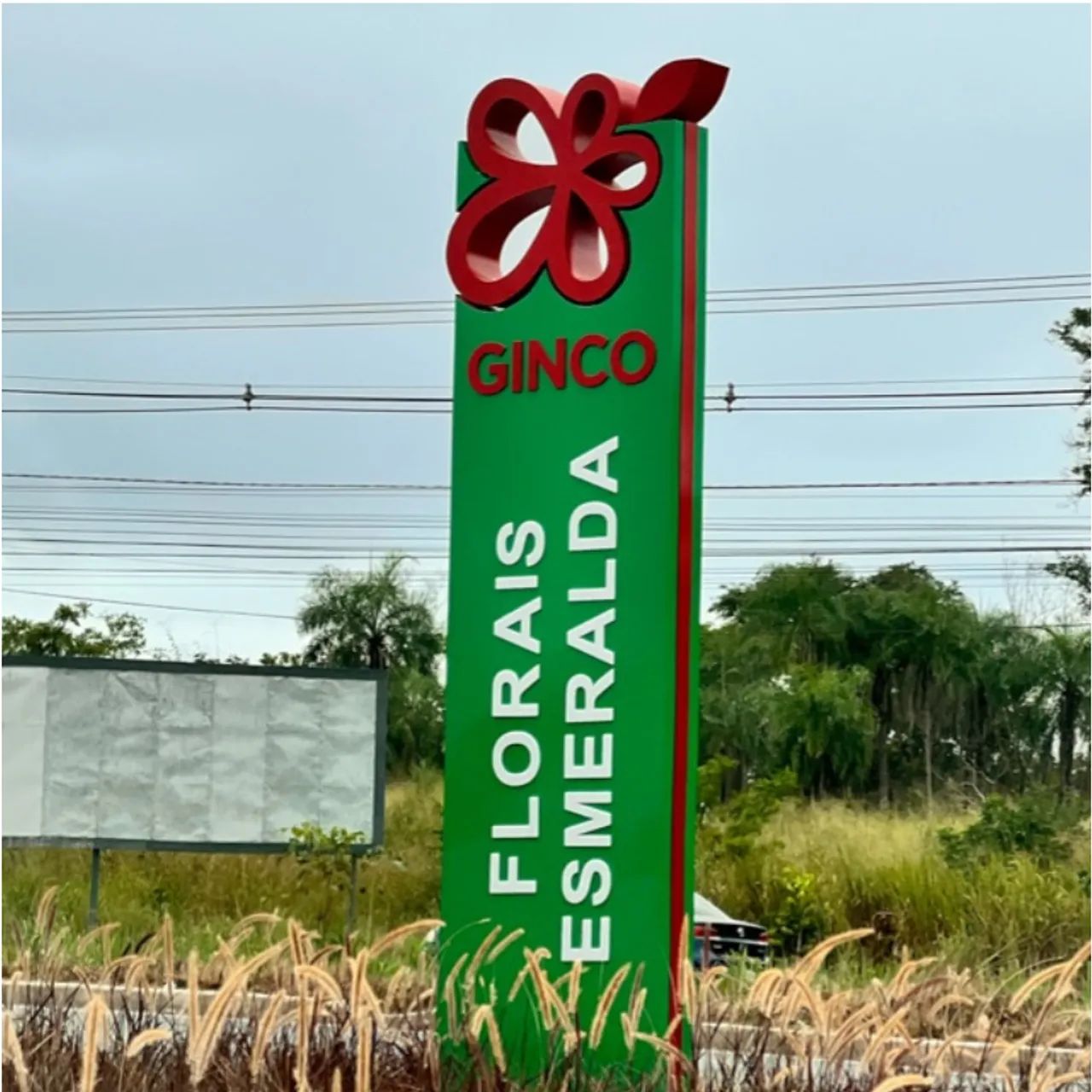 Vendo terreno florais esmeralda 