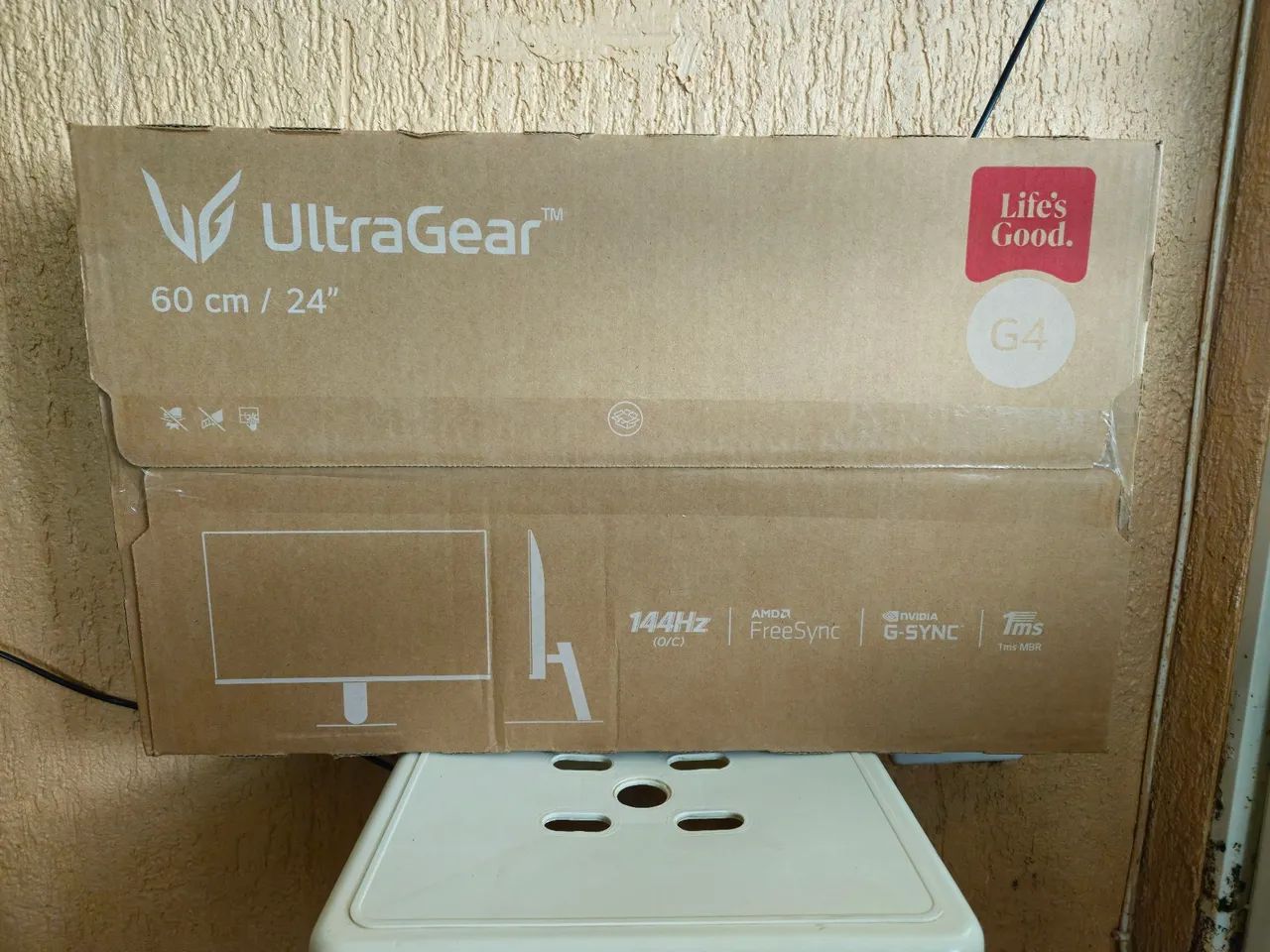 Monitor LG Ultragear 24" - Novo