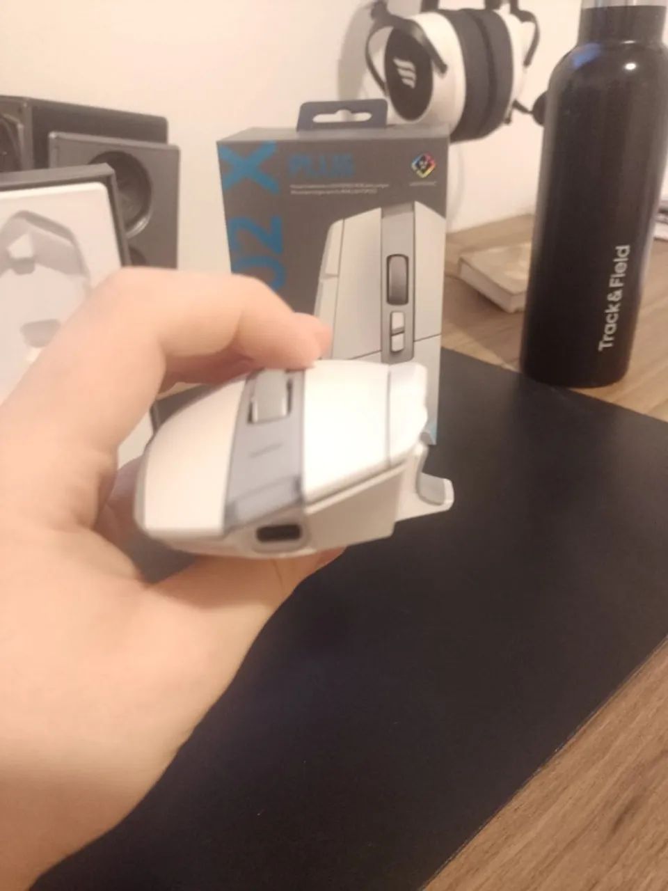 Mouse Gamer Logitech  G502 X Plus Sem Fio Branco - Foto 4