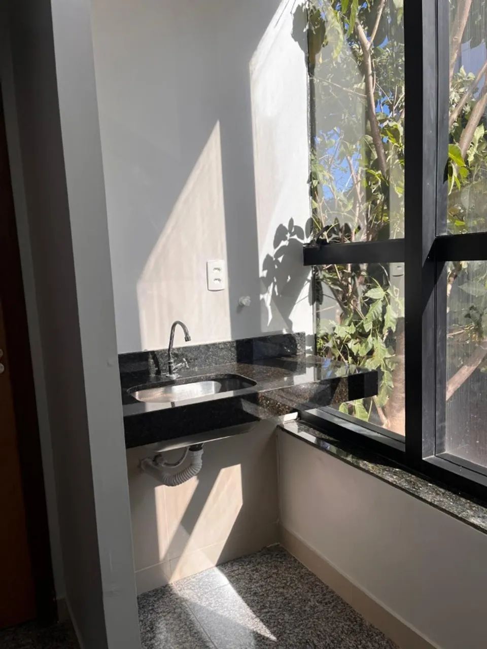 Sala com excelente localização - Foto 4