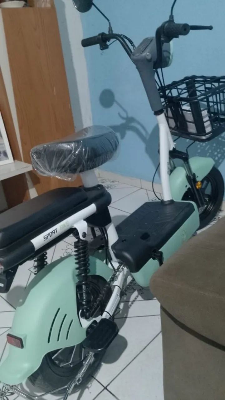 Bicicleta elétrica aro 14 seminova 