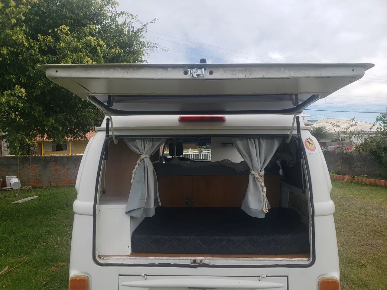 Volkswagen Kombi Standard 1.4 MI Total Flex 8V 2011 - Foto 4