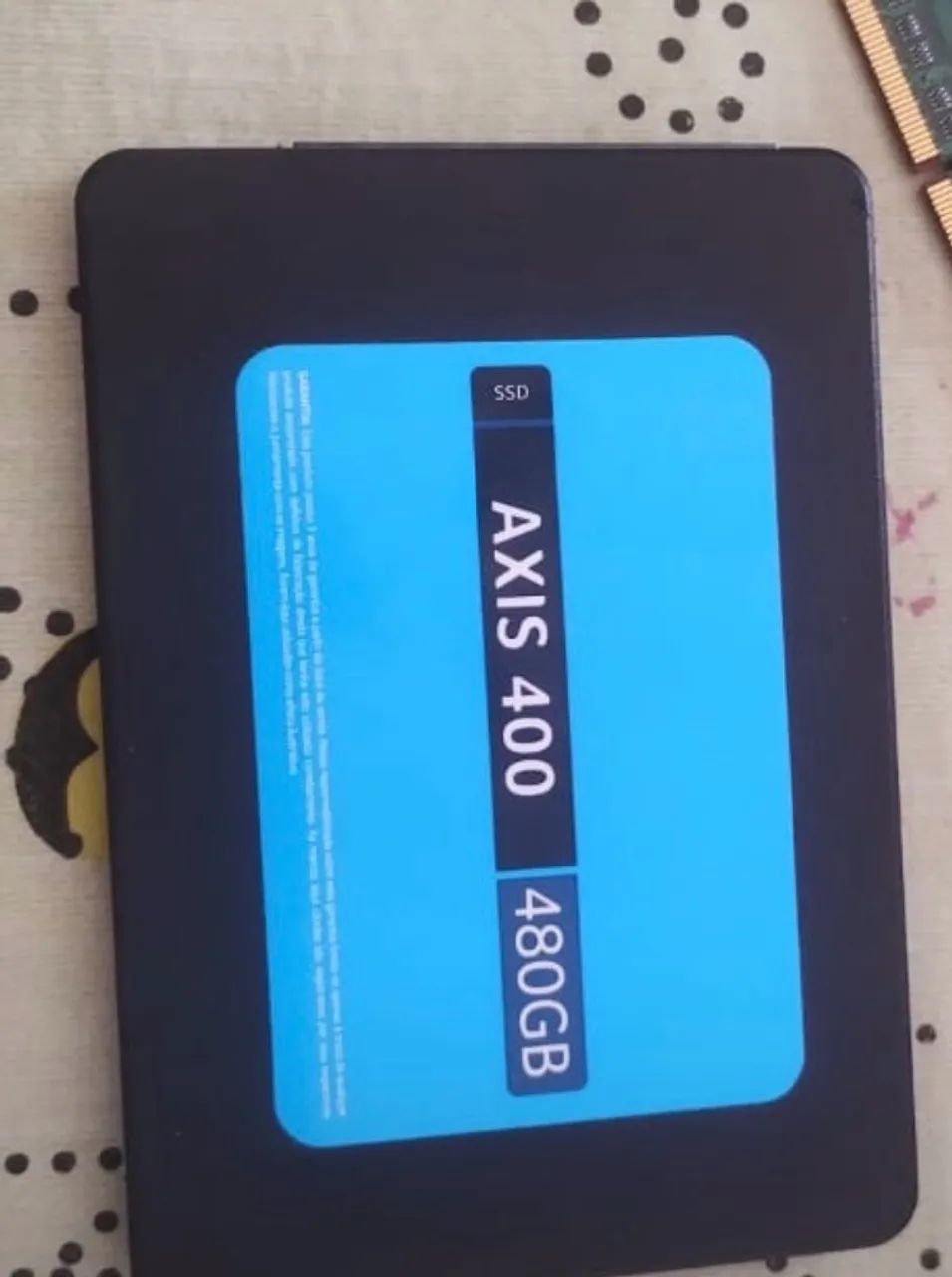 SSD sata 480 gigas.