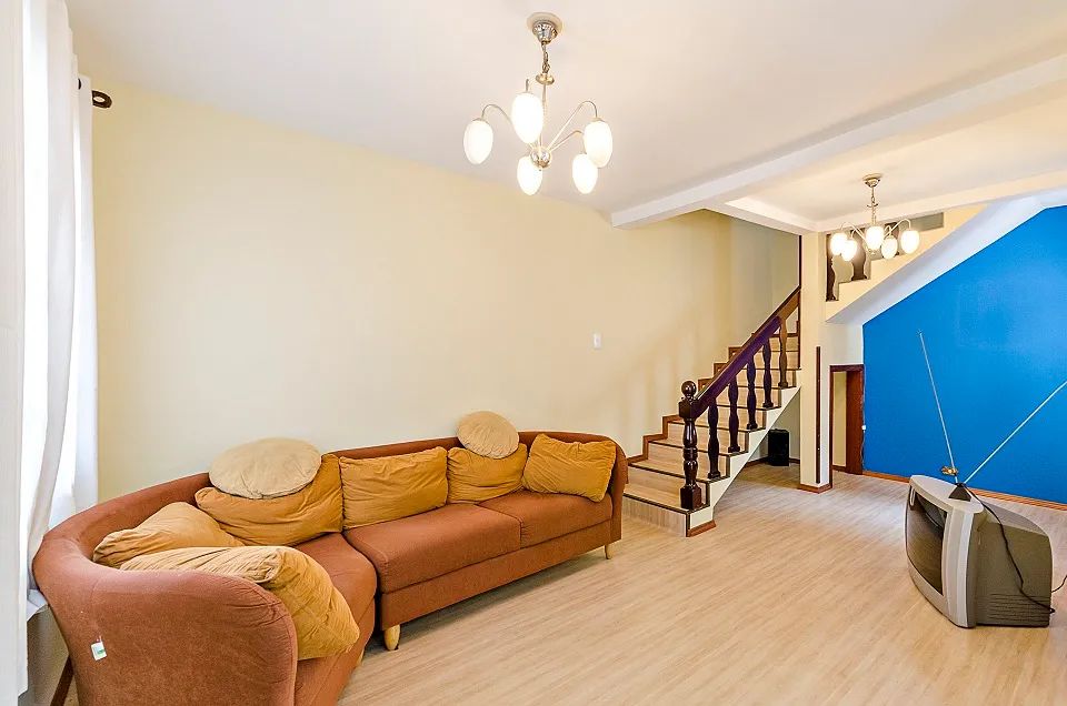 Sobrado com 200m² e 5 quartos no Ecoville - Foto 2