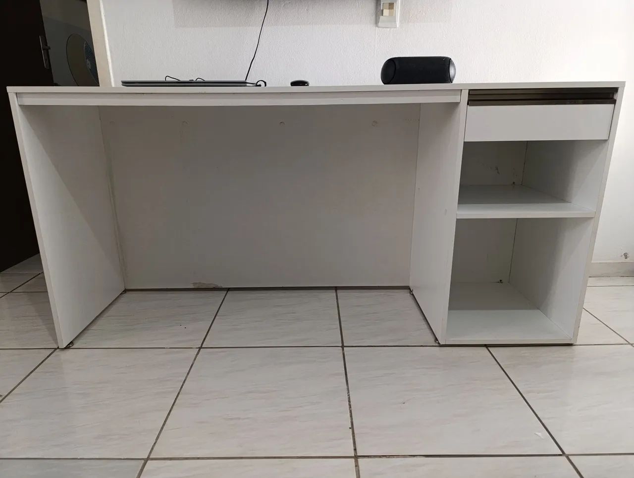 Vende-se birô 