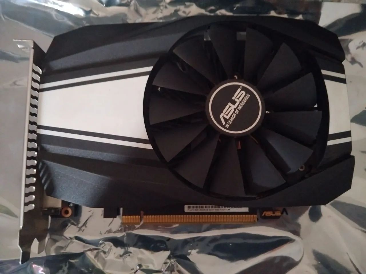 Gtx 1660 super asus 1 fan