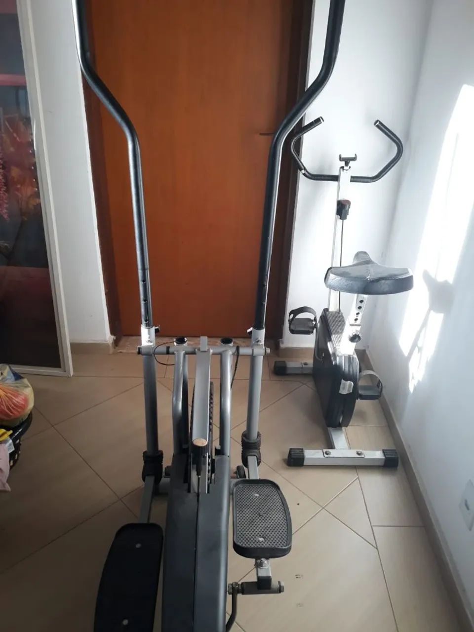 Simulador de caminhada + ergometrica + saco pancadas  - Foto 2