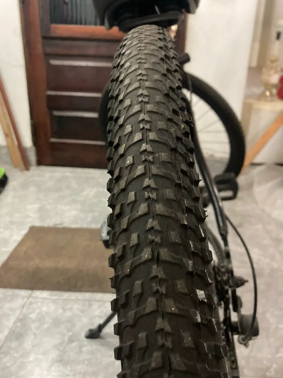 Bicicleta Aro 29 Freio a Disco - Excelente Estado  - Foto 2