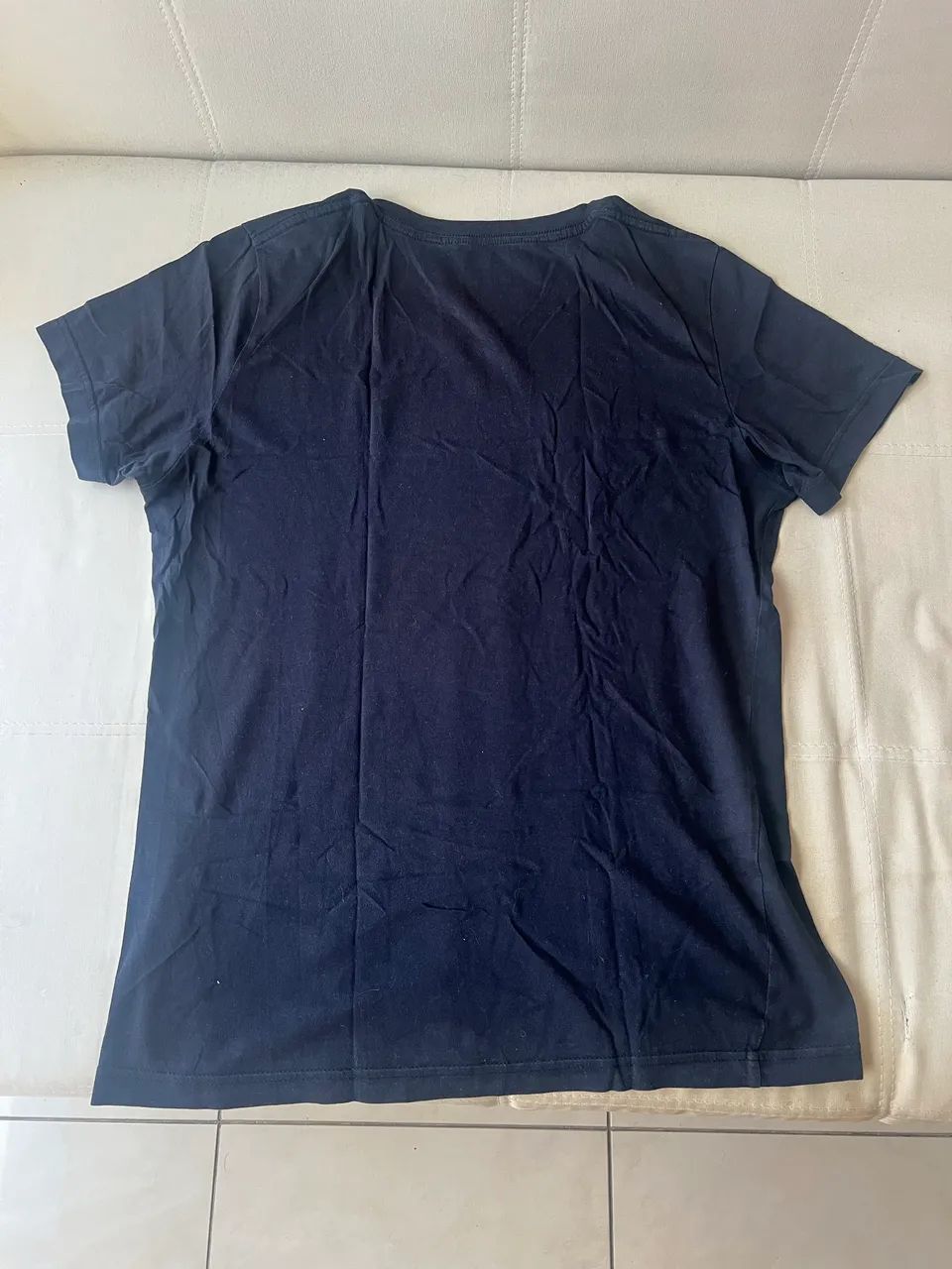 Camiseta H&M preta tamanho M - Foto 3