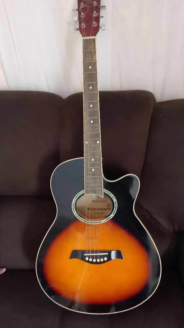 Violão Giannini 