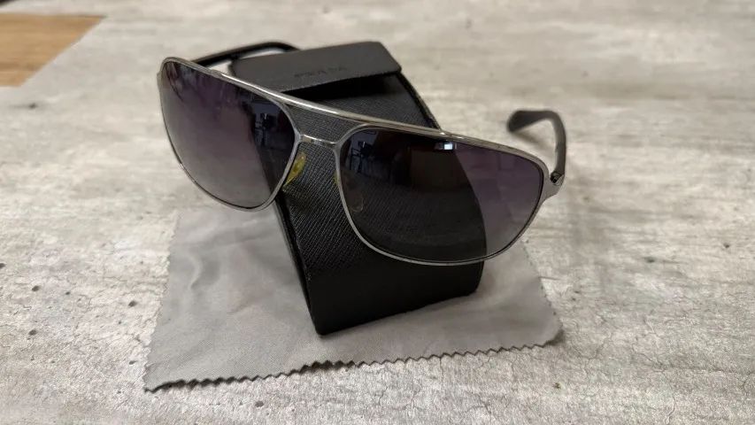 óculos de sol prada original modelo sps54o cor prata