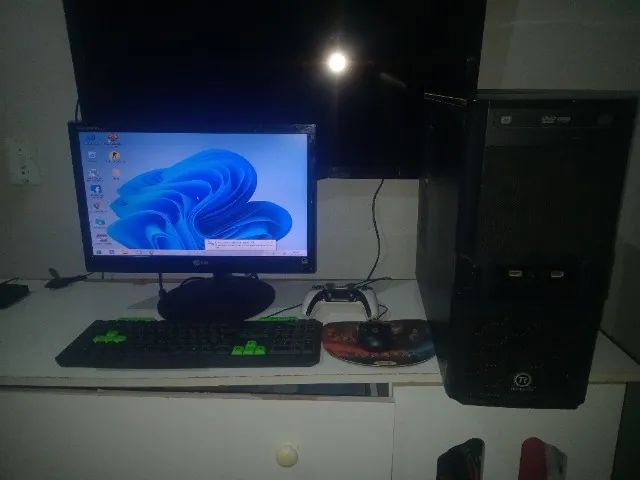 Computador Quad core formatado e alguns jogos instalados.  - Foto 5