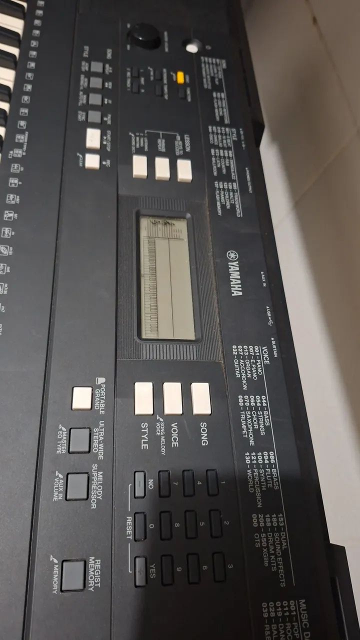 TECLADO YAMAHA PSR E343  - Foto 2
