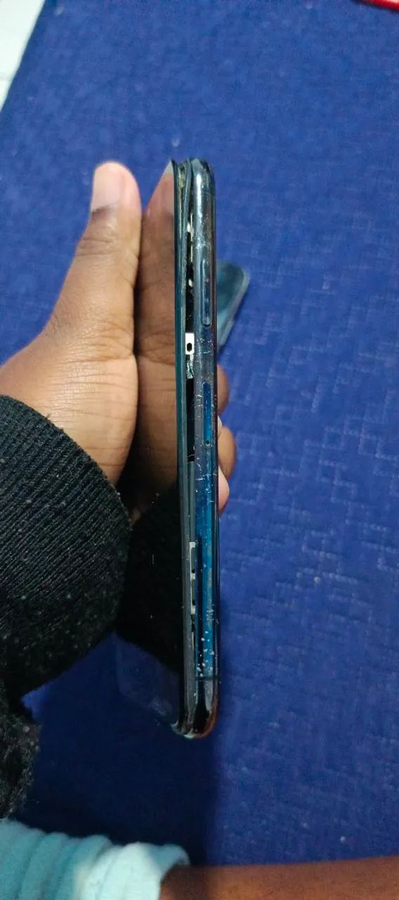 Vendo 2 iPhones x retirada de peças - Foto 4