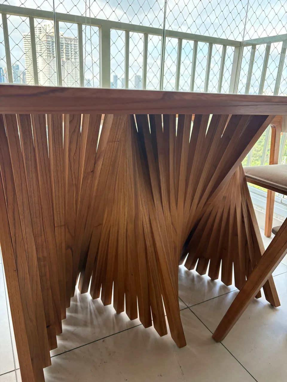 Mesa de jantar 6 lugares