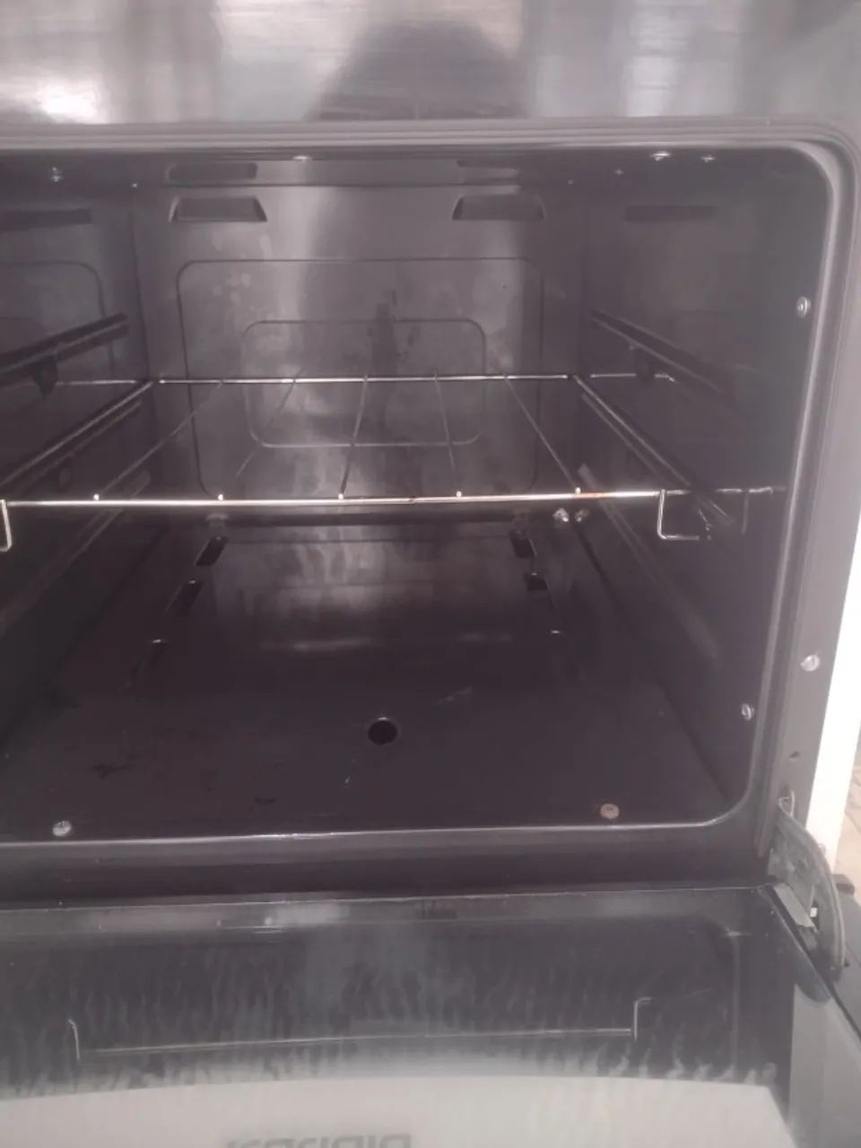 Vendo fogão Itatiaia 4 bocas - Foto 3