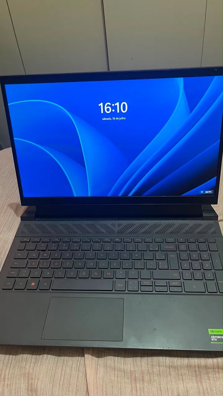 Dell G15 5530 Gamer