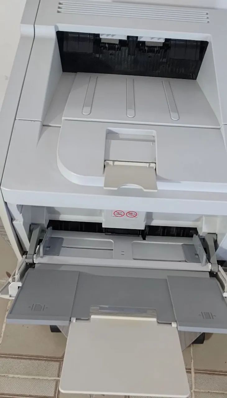 Impressora HP LASERJET P3015  - Foto 5