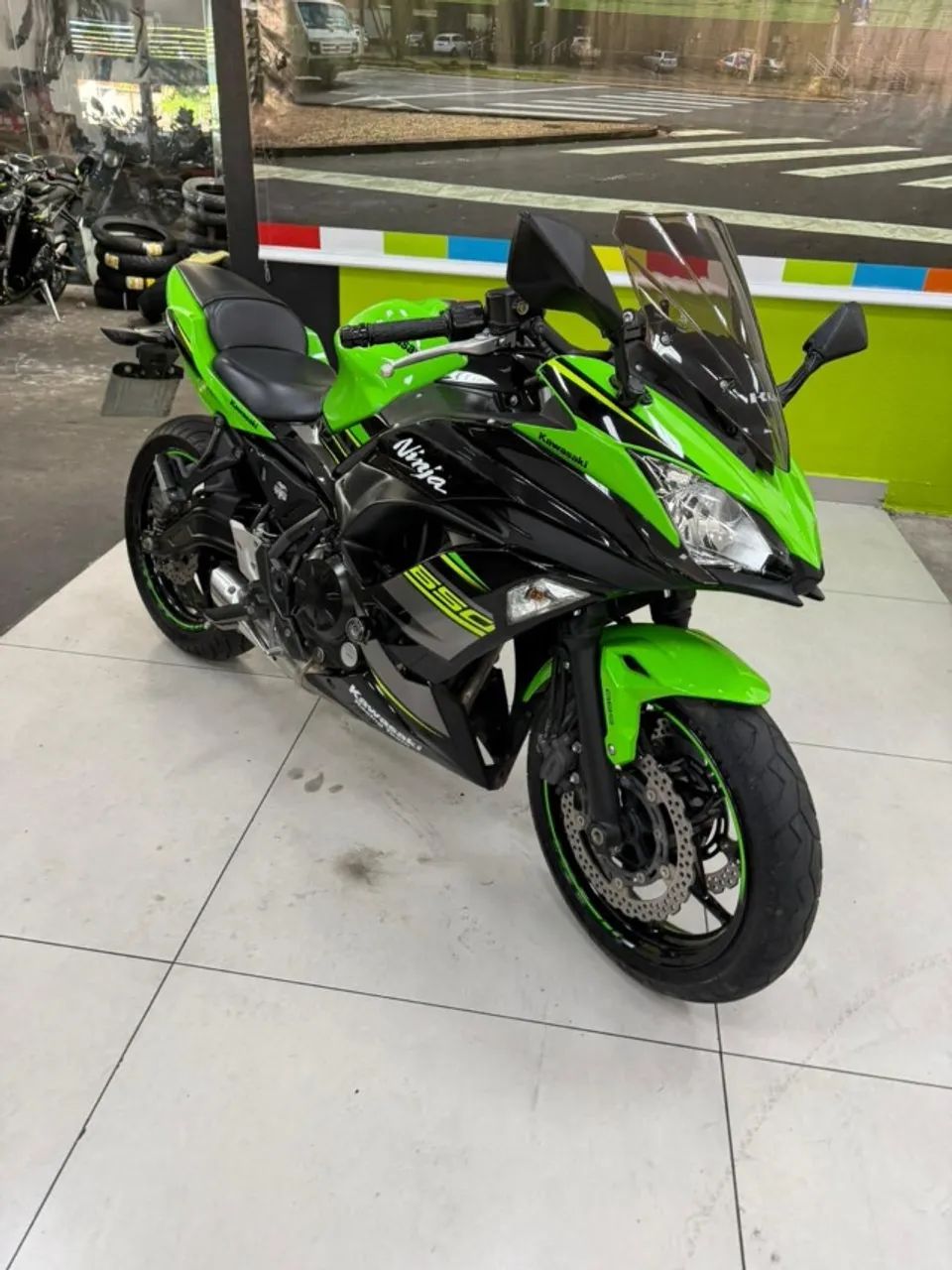 Kawasaki Zx-10/ Zx-10r 1000cc 2022 - 1472395375 | OLX