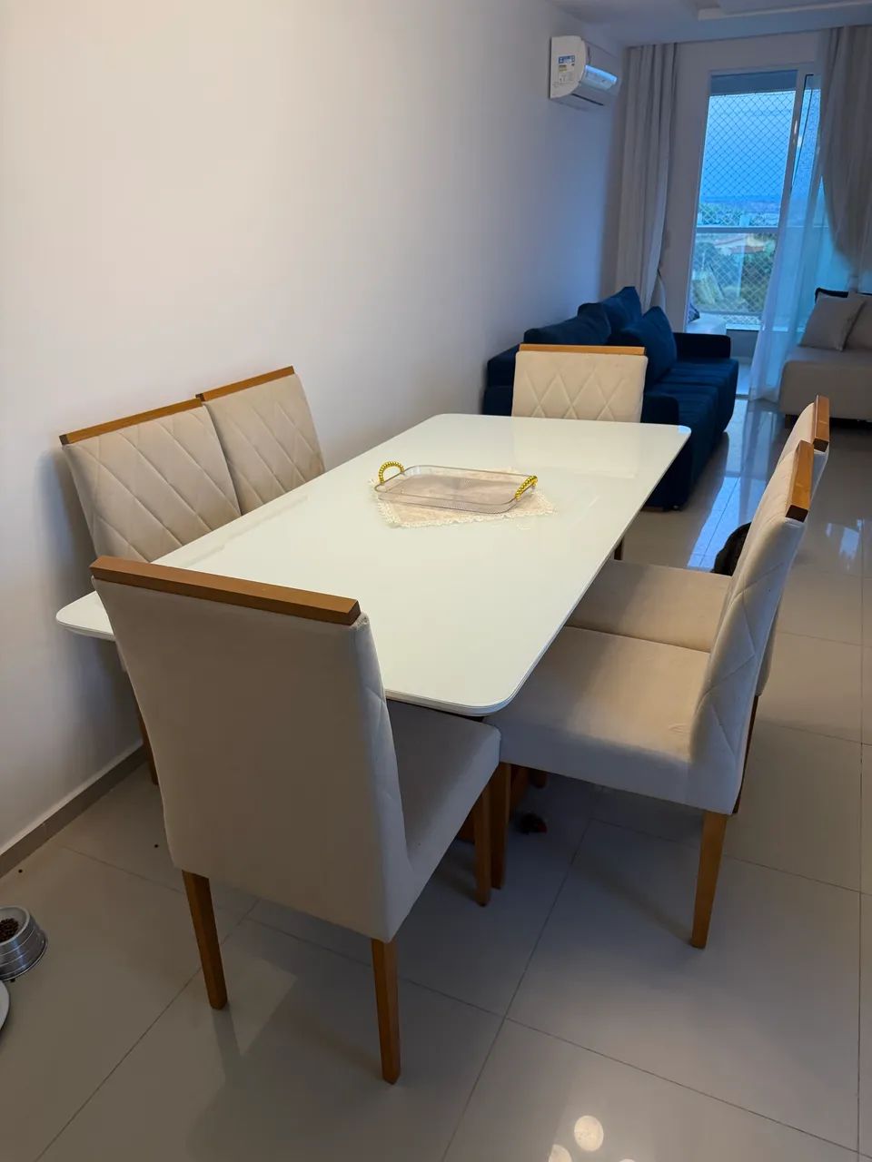 Mesa de jantar com 06 cadeiras  - Foto 3