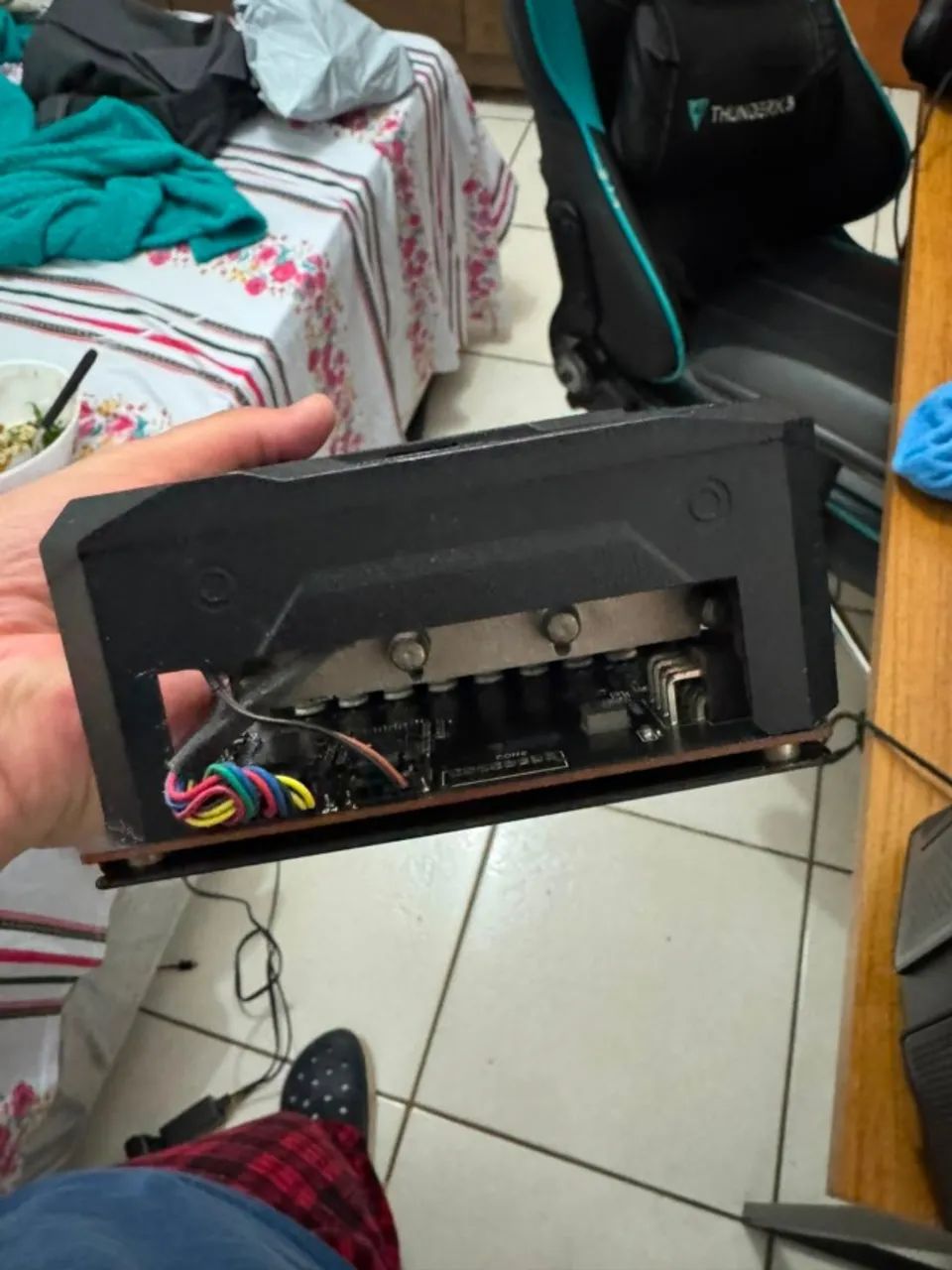 PLACA DE VIDEO RX5600 XT ASUS  - Foto 2