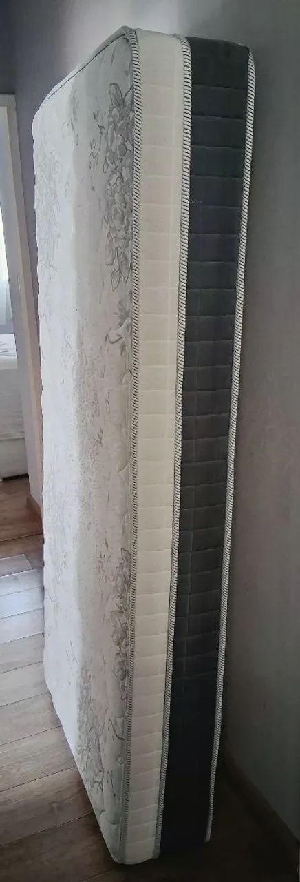 Colchão de mola de solteiro  - Foto 2